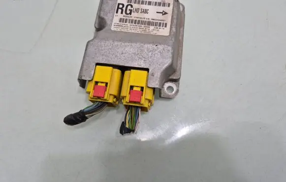 Chrysler Voyager Airbag control unit/module 04727374AF