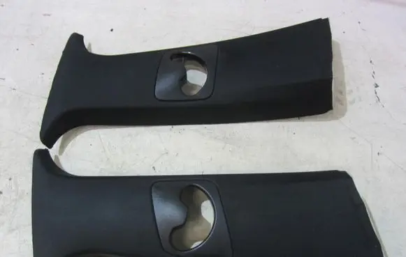 BMW X5 E70 (B) pillar trim (bottom) 8037358
