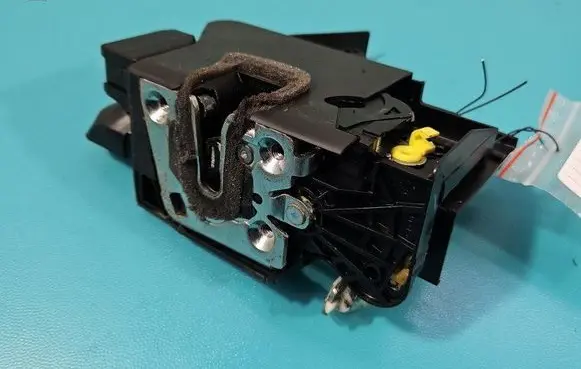Dacia Sandero III Front door lock 805035308RB IMPRK1451696