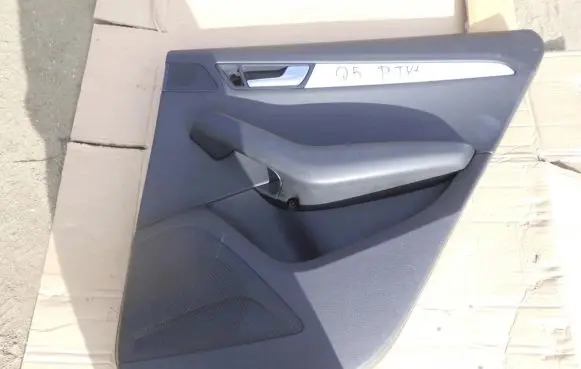 Audi Q5 SQ5 Rear door card panel trim