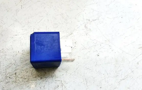 Renault Zoe Other relay 8200587121 v23136-j4-x60