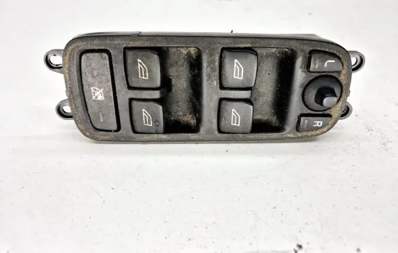 Volvo V50 Electric window control switch 30773428 30773427 30773429