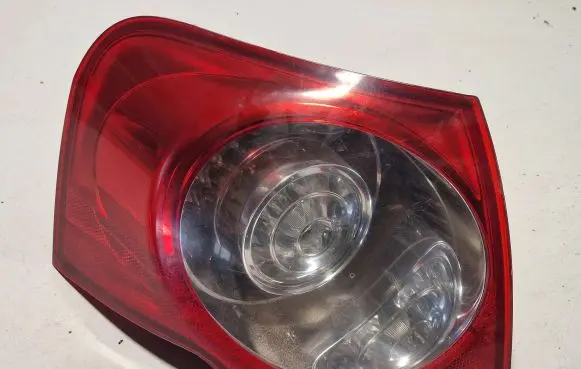 Volkswagen PASSAT B6 Rear/tail lights 3C9945095C