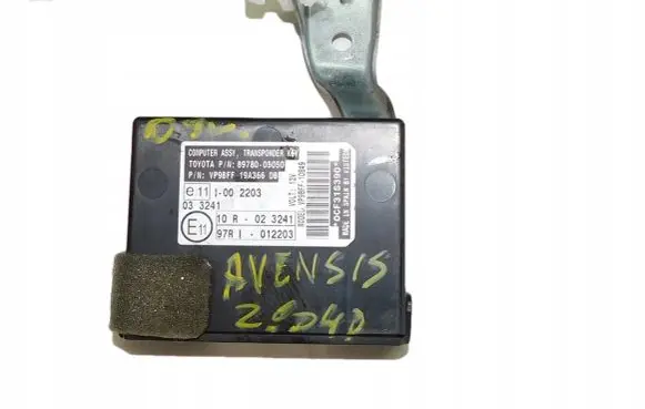 Toyota Avensis T270 Immobilizer control unit/module 8978005050