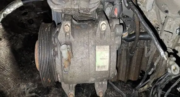Volvo S60 Air conditioning (A/C) compressor (pump) 