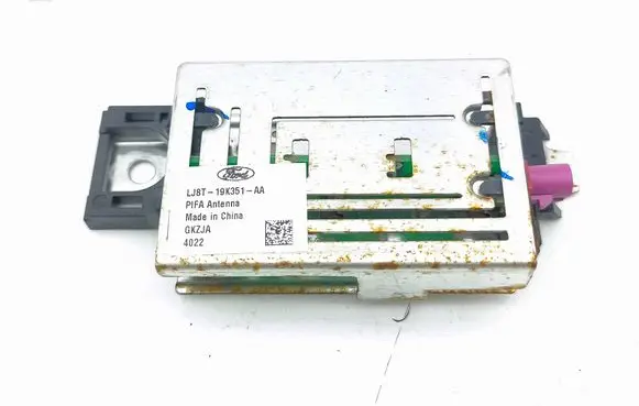 Ford Mustang Mach-E Aerial antenna amplifier LJ8T19K351AA