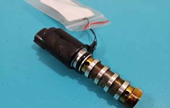 Camshaft position sensor