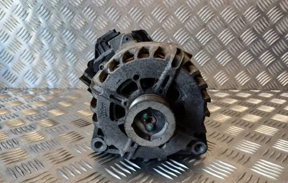 Citroen C5 Generator/alternator 9675753680