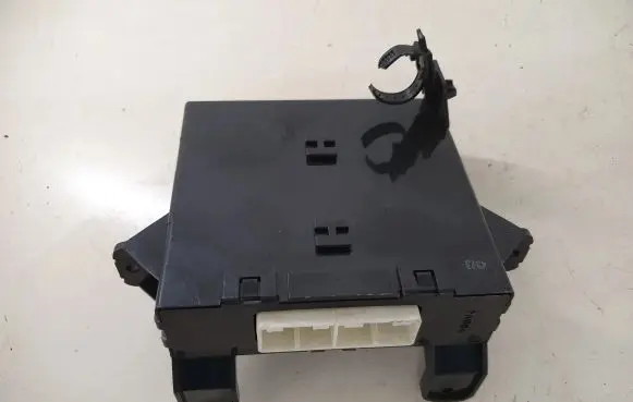 Subaru Outback (BS) Air conditioning/heating control unit 72343AL060