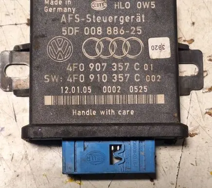 Audi A6 S6 C6 4F Light module LCM 5DF00888625 4F0910357C 4F0907357C