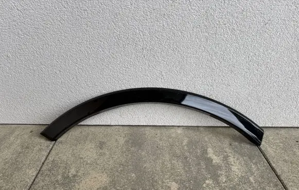 Audi Q7 4M Rear fender molding trim RH961234