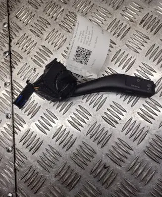 Volkswagen Golf V Wiper control stalk 1K0953519A