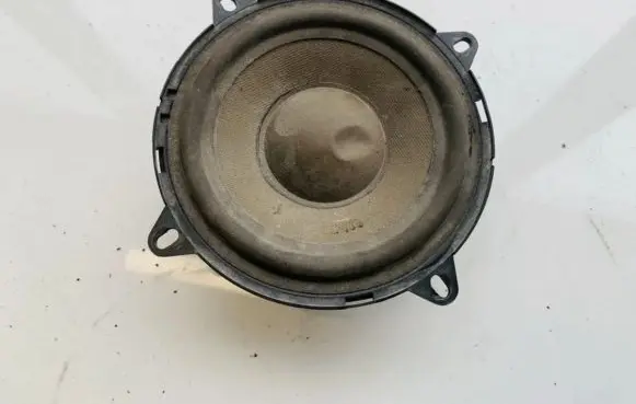 Renault Megane I Front door speaker