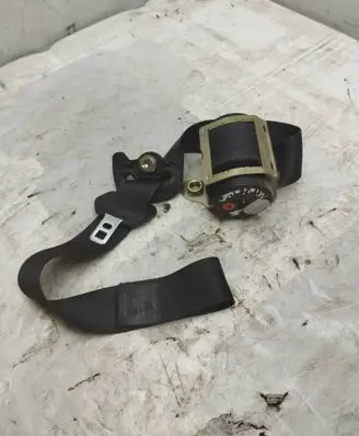Mini One - Cooper R50 - 53 Front seatbelt