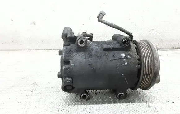 Ford Focus Air conditioning (A/C) compressor (pump)