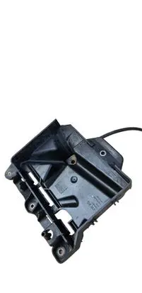 Volkswagen Polo V 6R Battery tray 6R0915331