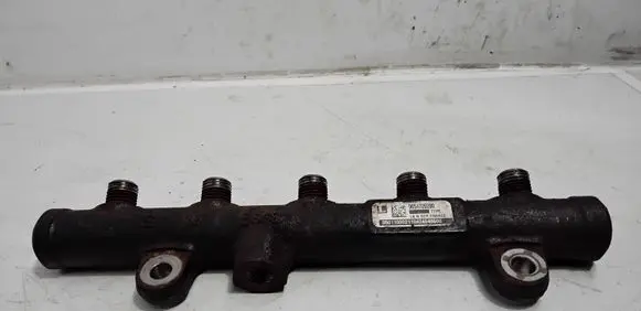 Volvo V50 Fuel main line pipe 9654726280