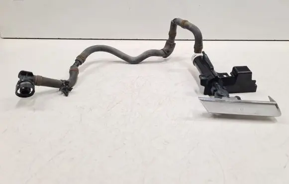 Headlight washer spray nozzle