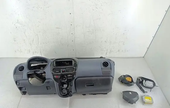 Peugeot iOn Dashboard