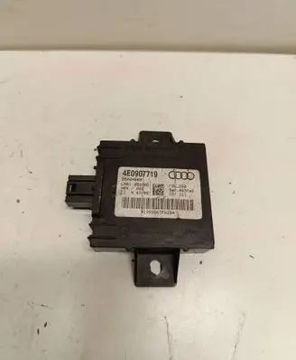 Audi A8 S8 D3 4E Alarm control unit/module 4E0907719 28024689 1980063FA2B