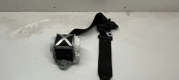 BMW 3 F30 F35 F31 Front seatbelt 34078320C WX0WY13 040213