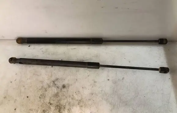 Mercedes-Benz E W212 Tailgate/trunk strut/damper A2127400045 69310580N