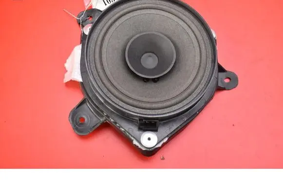 Fiat Tipo Subwoofer speaker 51899984