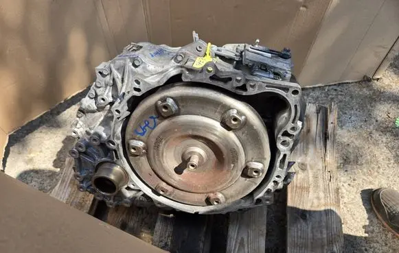 Volvo XC90 Automatic gearbox 30751348