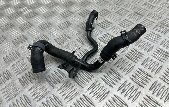 Audi Q5 SQ5 Engine coolant pipe/hose 05L122157CH 05L121157BH 05L121157AR