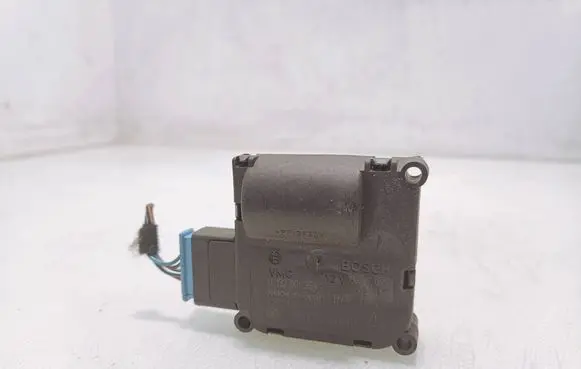 Audi A6 S6 C6 4F Air flap motor/actuator 0132801359 4F0820511A CZ1168803141