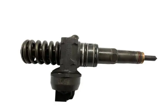 Volkswagen Sharan Fuel injector 038130073AK BTD31132DE 040312
