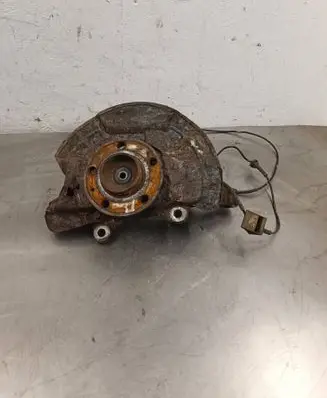 Volvo XC90 Front wheel hub