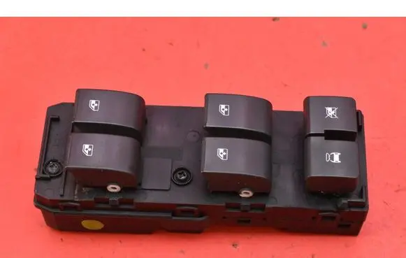 Chevrolet Captiva Electric window control switch 202005436