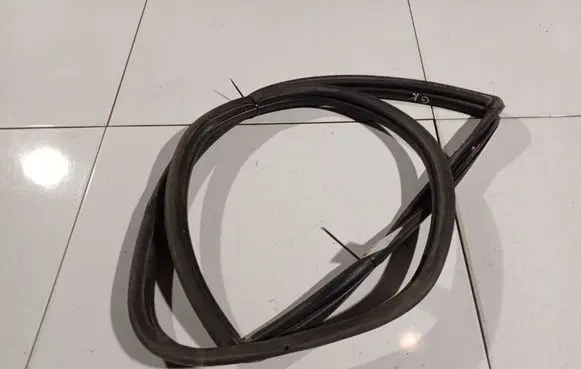 Volvo S70 V70 V70 XC Rubber seal rear door 