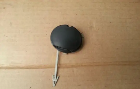 Ford Mondeo MK IV Front tow hook cap/cover 