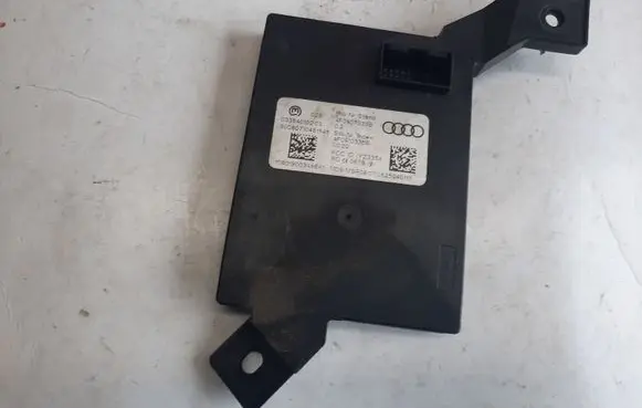 Audi A6 S6 C6 4F Keyless (KESSY) go control unit/module 4F0907335B