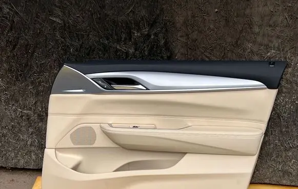 BMW 6 G32 Gran Turismo Rear door card panel trim
