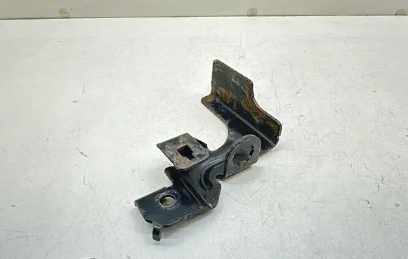 Volvo XC60 other engine part 6G912B110DD