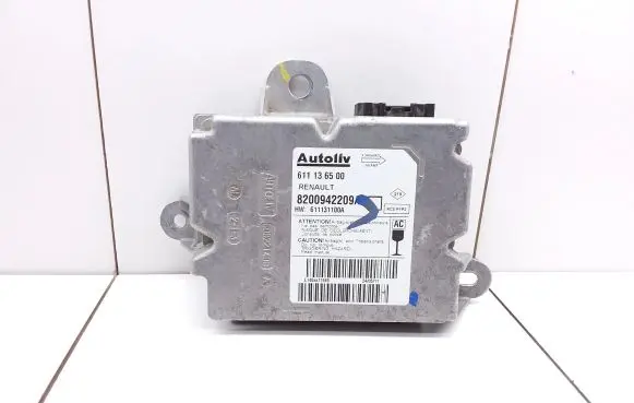 Renault Master III Airbag control unit/module 8200942209A 611136500