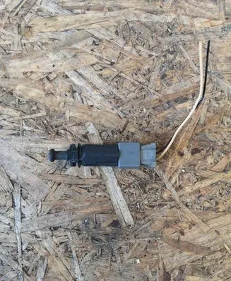 Clutch pedal sensor