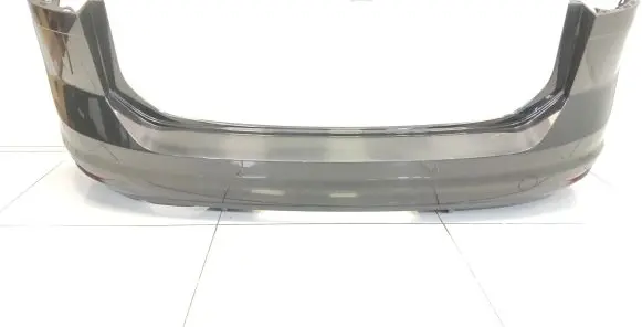 Volkswagen Touran III Rear bumper 5TA807421AB