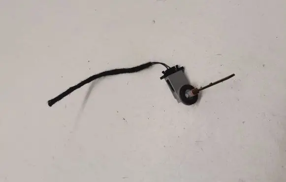 Mercedes-Benz GLE (W166 - C292) Interior temperature sensor A1638300272
