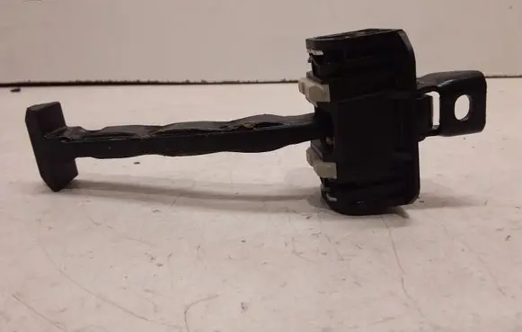BMW 3 F30 F35 F31 Front door check strap stopper 7182005