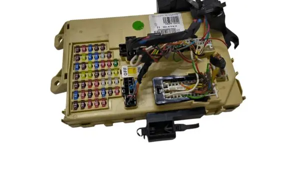 Hyundai i30 Fuse module 91950A6061