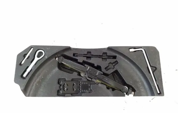 Mercedes-Benz ML W164 Tool set A1648992514