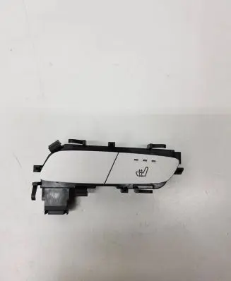 Mercedes-Benz C W205 Seat heating switch A2139057502 13029793 SW133101