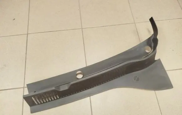 Volkswagen Up Wiper trim 1S1819403 1S2819403