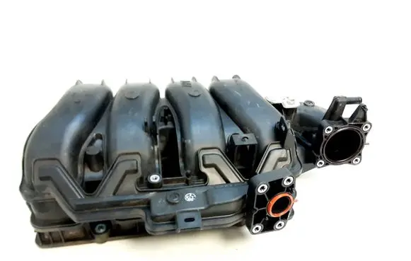 Toyota RAV 4 (XA40) Intake manifold