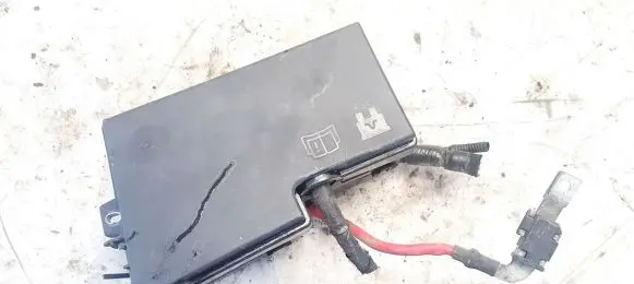 Volvo V50 Fuse box set 8688039 3m51-14a142-ab