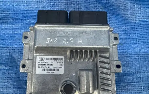 Peugeot 508 RXH Engine control unit/module 9808270880 9804828580